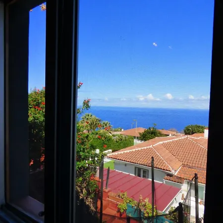 Huebsches Mit Teide Und Meerblick In El Appartement